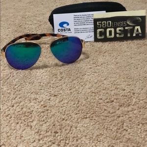 In great condition 580p Costa’s.